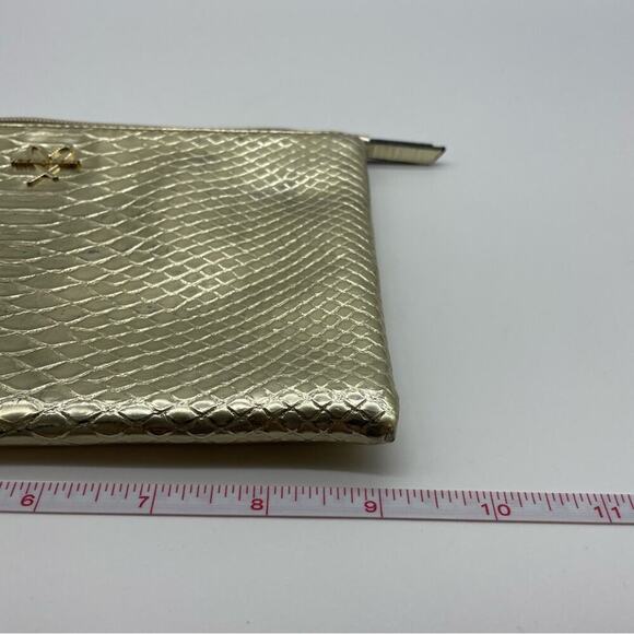 Victoria’s Secret Gold Snake Skin‎ Print Pouch - Picture 6 of 10